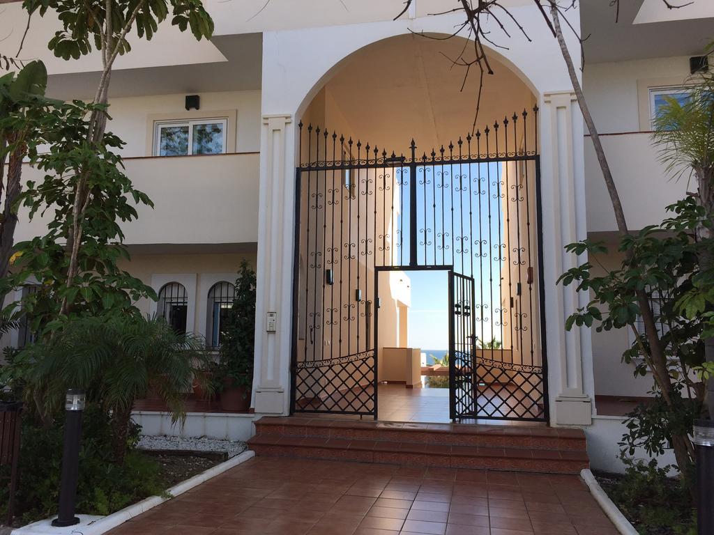 Sinfonia Del Mar Apartment إِستيبونا المظهر الخارجي الصورة